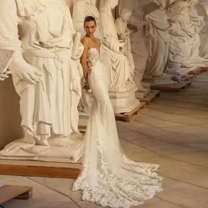 Robes De mariée personnalisées à col en cœur