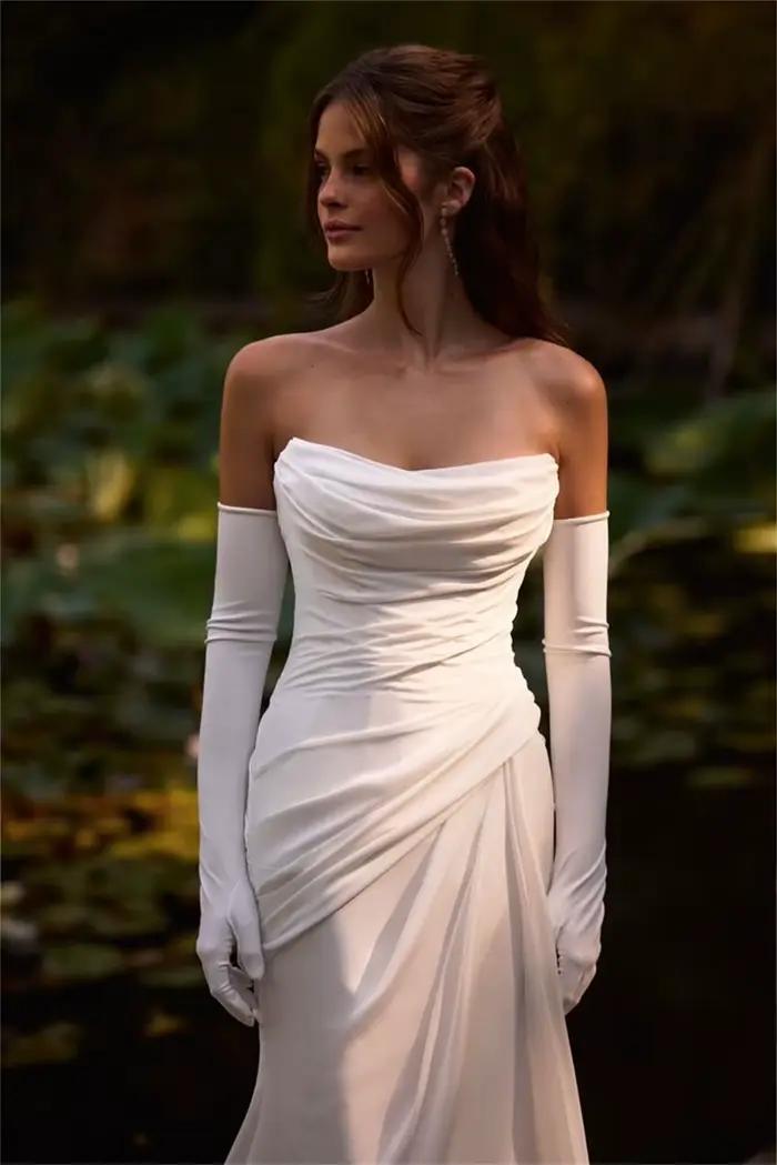 Robe de mariée sirène en mousseline de soie plissée classique avec décolleté mon amour et train de balayage pour femmes enceintes occassions spéciales