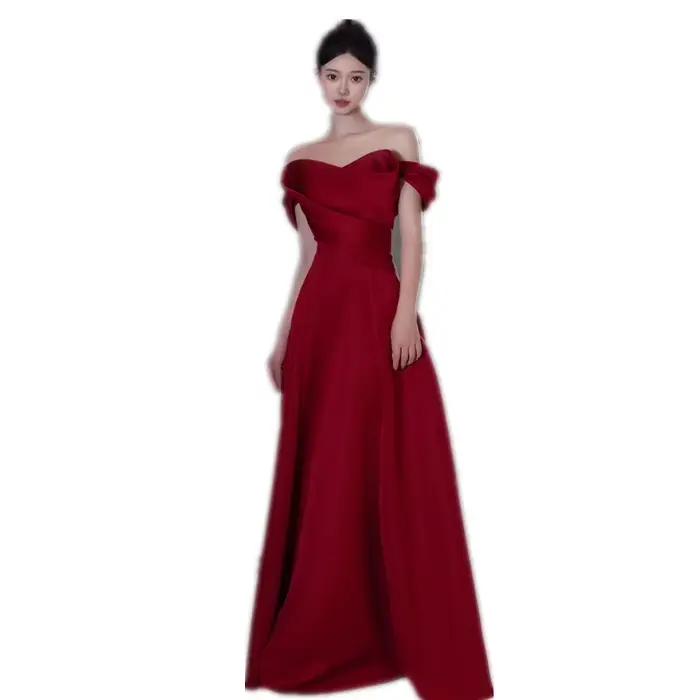 Robe de mariée en Satin asymétrique épaule dénudée