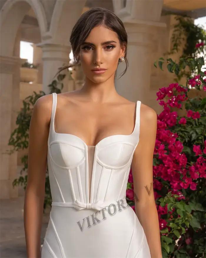 VIKTORIA classique Satin robes De mariée pour femme