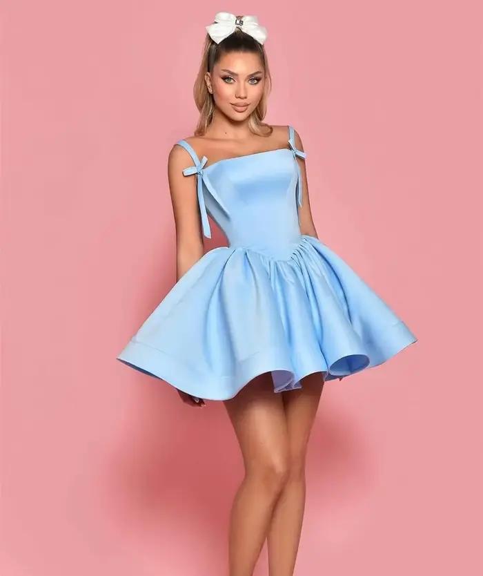 Robes de soirée en satin pour adolescentes