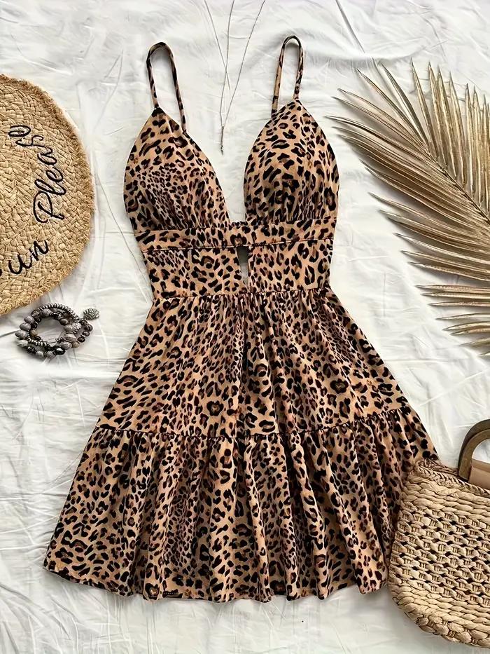 Robes pour femmes Été 2025 Nouveautés Robe de plage sans manches pour les vacances Vêtements