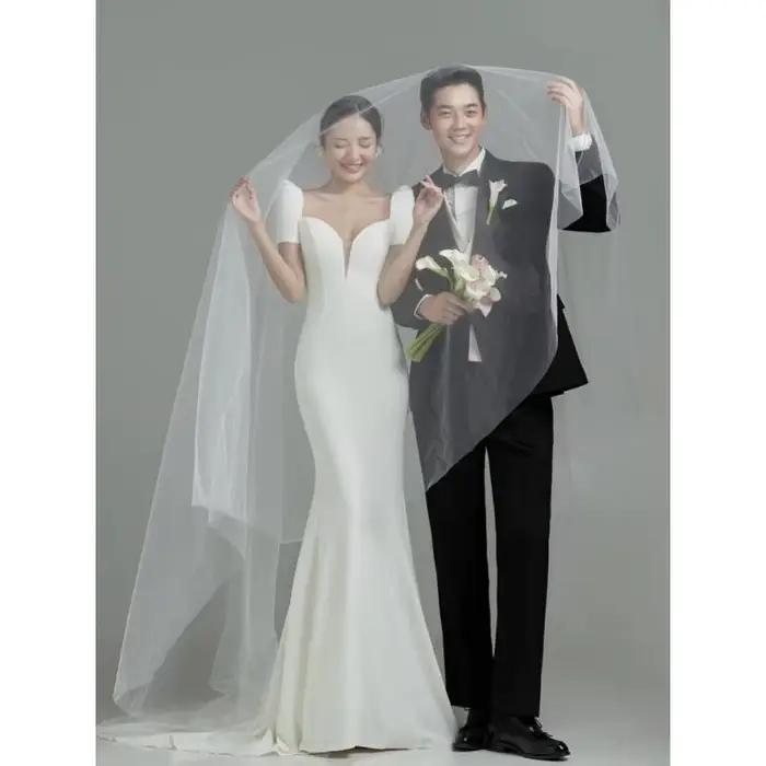 Robe de mariée légère française avec taille en Satin