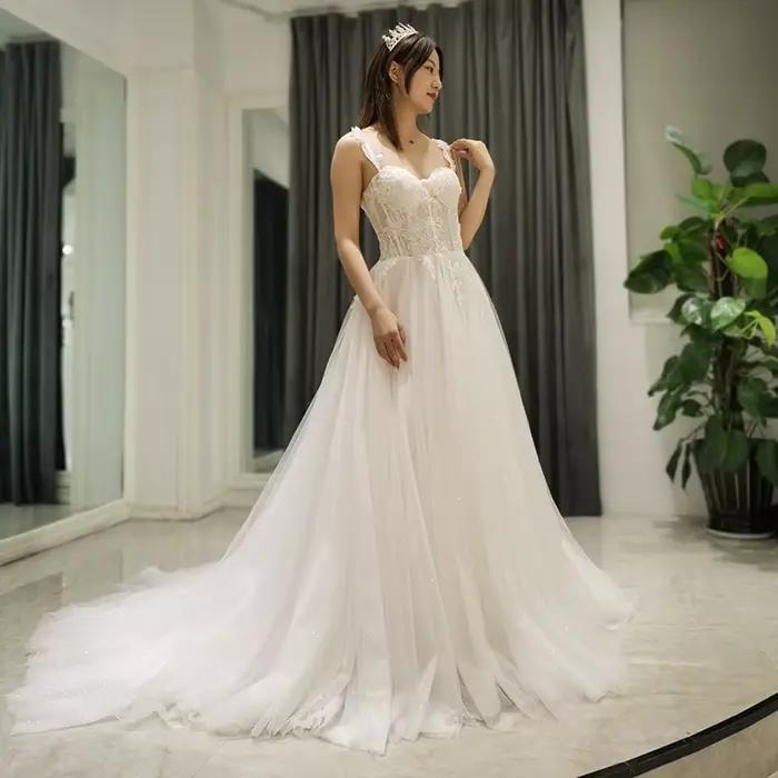 8342 robes de mariée personnalisées