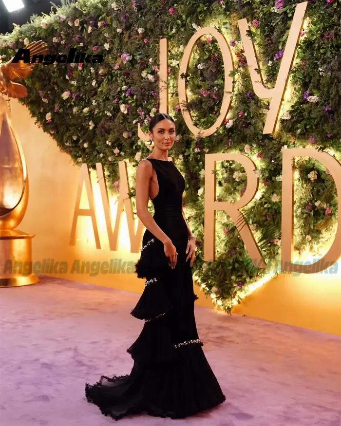 Angelika Robes De soirée sirène à la mode pour les femmes Dubaï strass dos nu à plusieurs niveaux