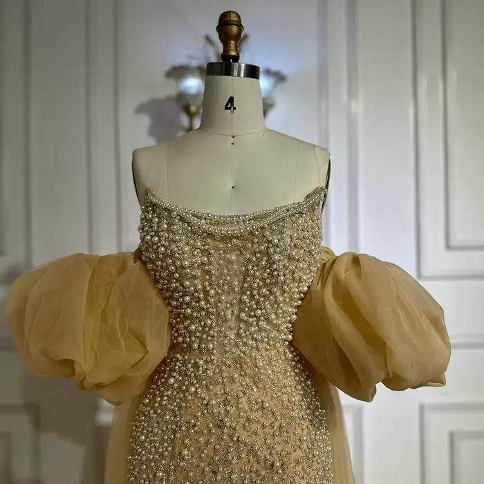 Serene Hill – robe de soirée personnalisée en perles