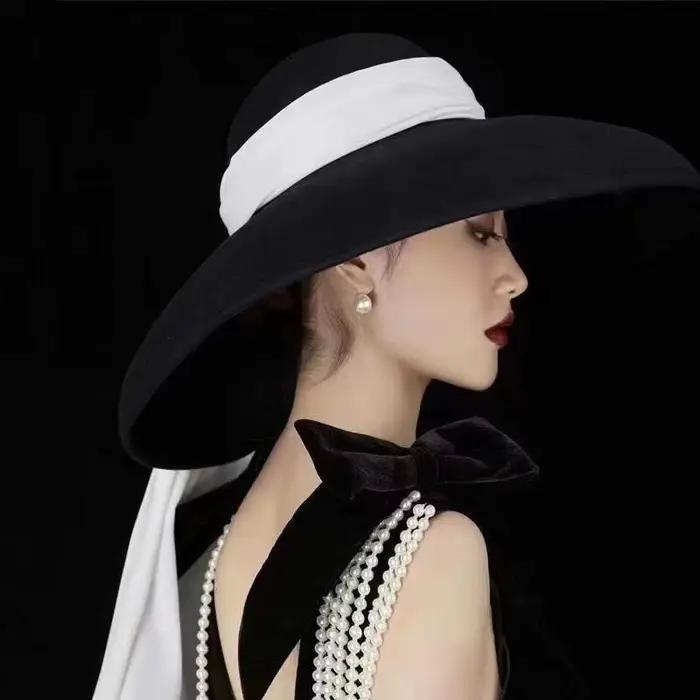 Robe de mariée française élégante avec ruban de velours noir et chapeau rétro de Studio 1LS2686 pour femme occasions spéciales voyage chic