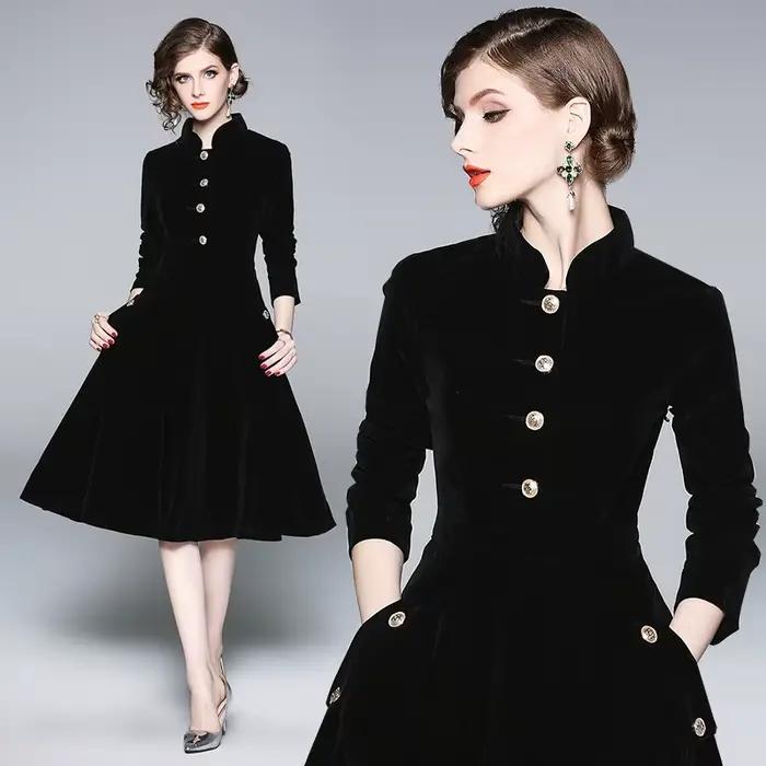 Robe élégante en velours noir pour femme