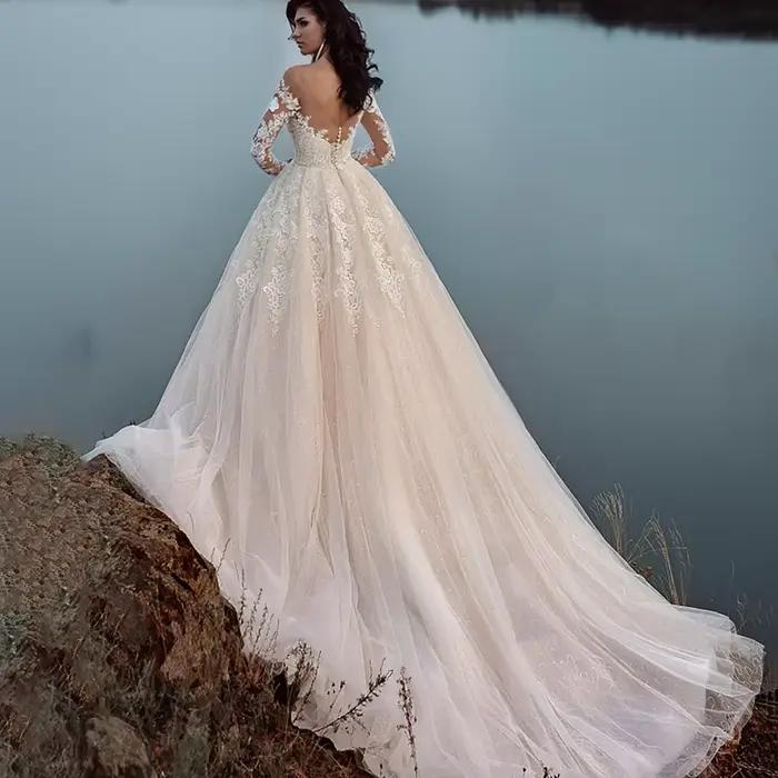 Robe de soirée, robes de mariée