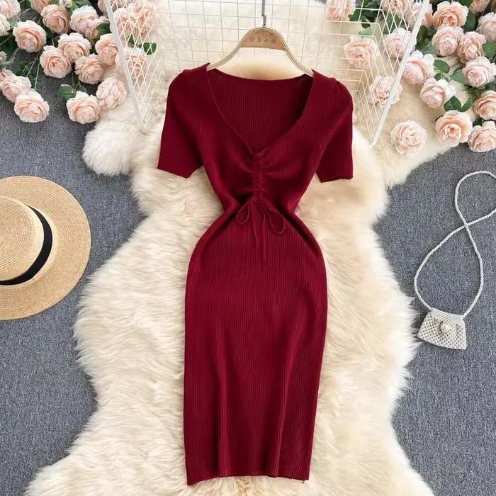 Robe coréenne à manches courtes et col en V pour femmes