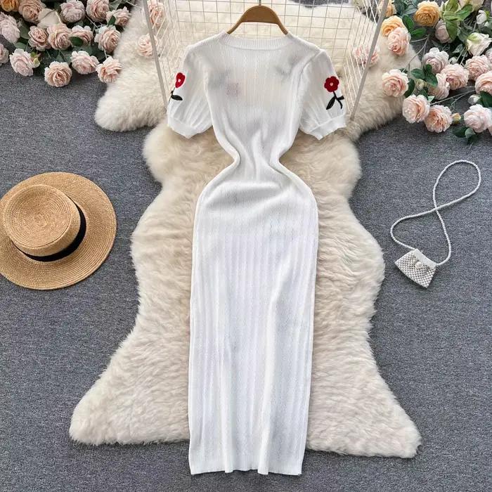 Robe longue en tricot au crochet pour femmes
