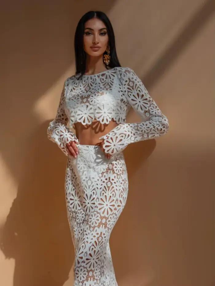 Blanc élégant broderie évider robes de plage ensemble Sexy voir si haut court jupes longues femmes ensembles été