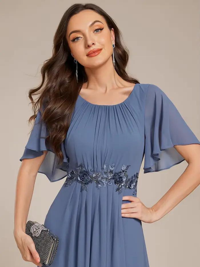 Robes de soirée élégantes à manches courtes
