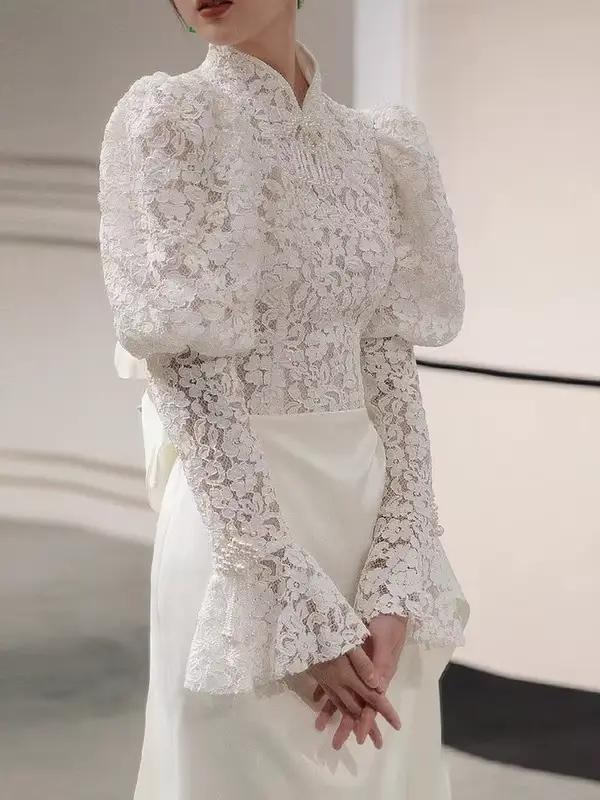 Robe de Mariée Française en Dentelle Légère avec Surface en Satin