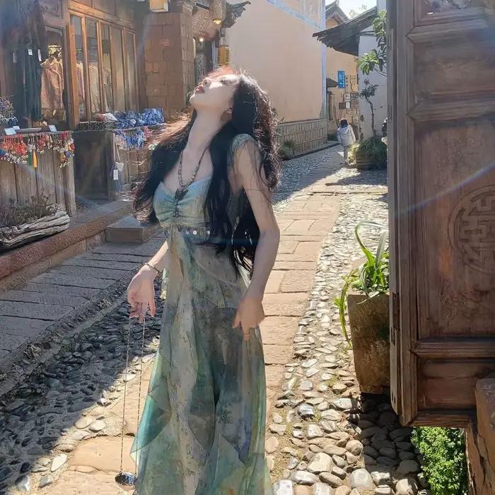 Robe à bretelles de Style français