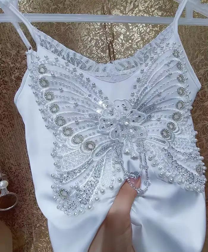 Camisole d'été 2025 de luxe ornée de perles