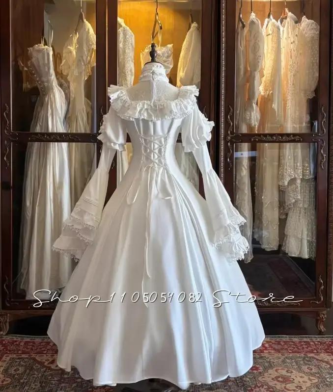 Robe de mariée blanche victorienne