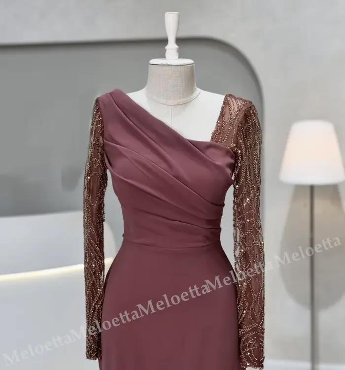 Robes de soirée pour femmes à manches longues