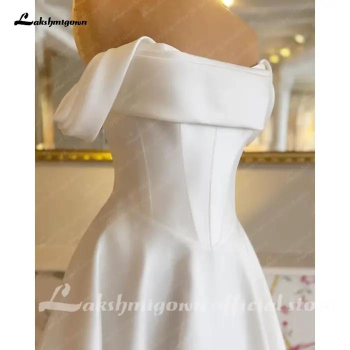 Lakshmigown une ligne robes de mariée pour femmes charmante épaules nues