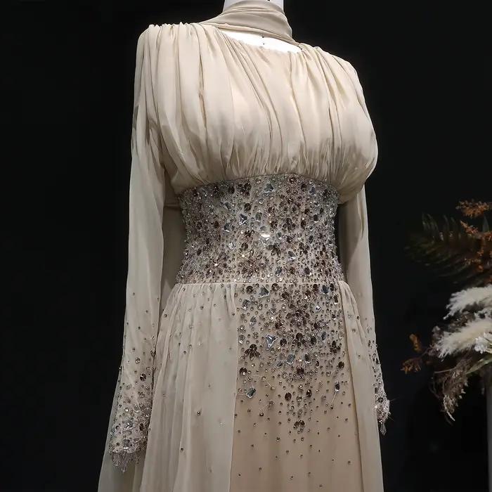 Robe de soirée élégante Sharon Said en mousseline champagne avec cristaux pour femmes occasions spéciales晚会礼服优雅的莎伦·赛德香槟色雪纺带珠片女士晚宴场合专用