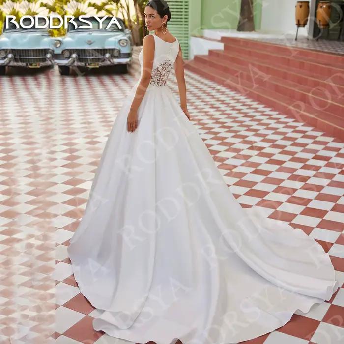RODDRSYA robe de mariée moderne en Satin col en V classique dentelle une ligne sans manches robes