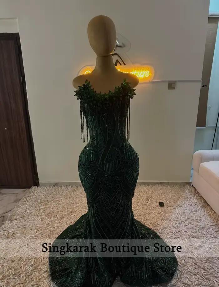 Robes de bal longues vert émeraude scintillantes 2026