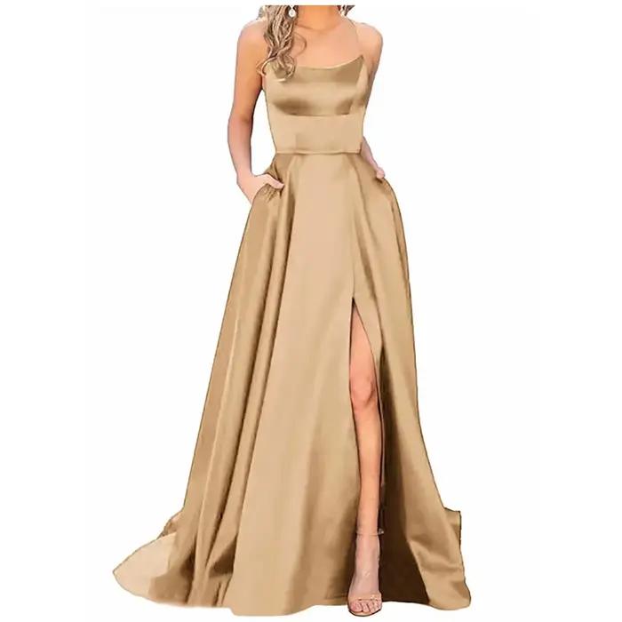 Robe de demoiselle d'honneur bleu marine pour mariages