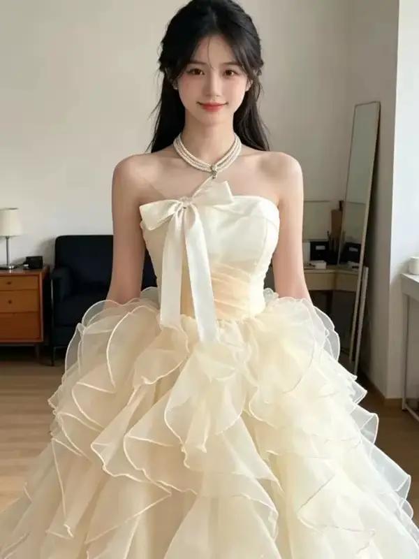 Robes de bal personnalisées en organza à volants