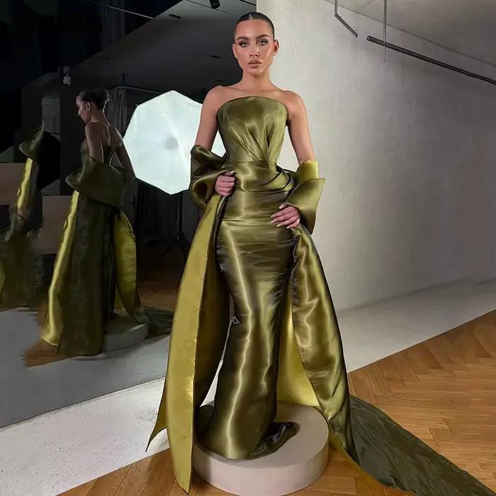 Robes de soirée sirène élégantes Sumnus en satin vert olive sans bretelles avec plis et traîne