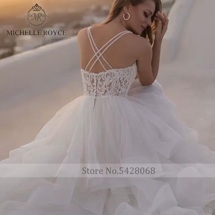 Michelle Royce a-ling robes De mariée Sexy col en v profond à plusieurs niveaux croisé dos nu chapelle Train