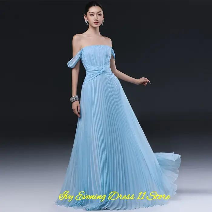 Robe de soirée élégante en mousseline de soie bleue