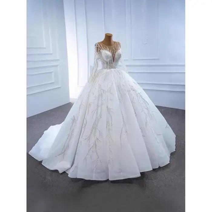 Robe de mariée sexy à col en V profond et manches longues