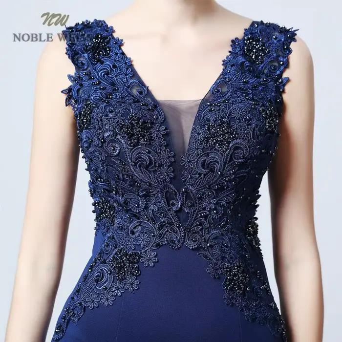 Robe de soirée en satin sirène à col en V