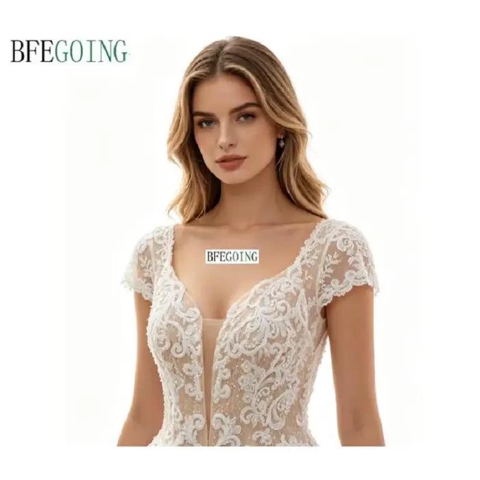 Robes de mariée sirène/trompette en crêpe de dentelle avec traîne chapelle