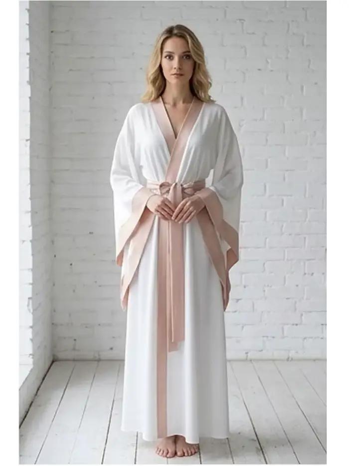 Robe longue en soie ivoire