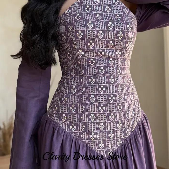 Robe de soirée élégante à épaules dénudées