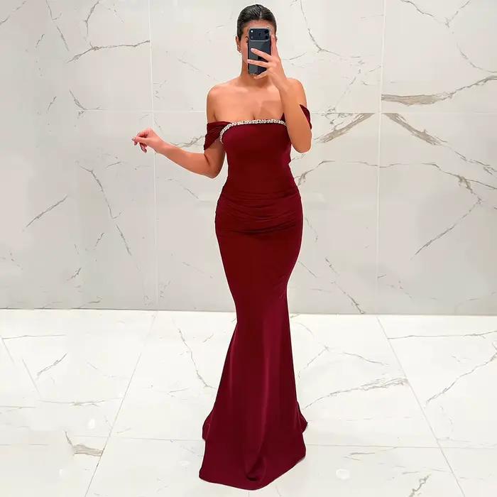Robe de soirée sirène bordeaux Vanessa à épaules dénudées