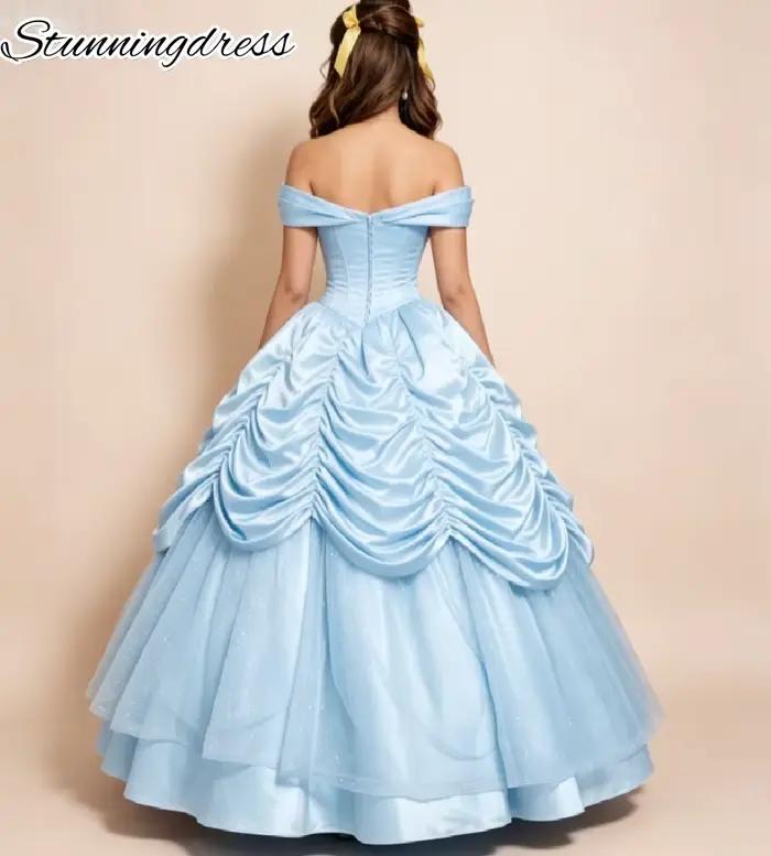 Robe de bal bleue Cendrillon style conte de fées 2026